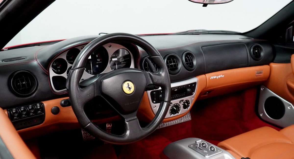 Ferrari 360 modena interiør