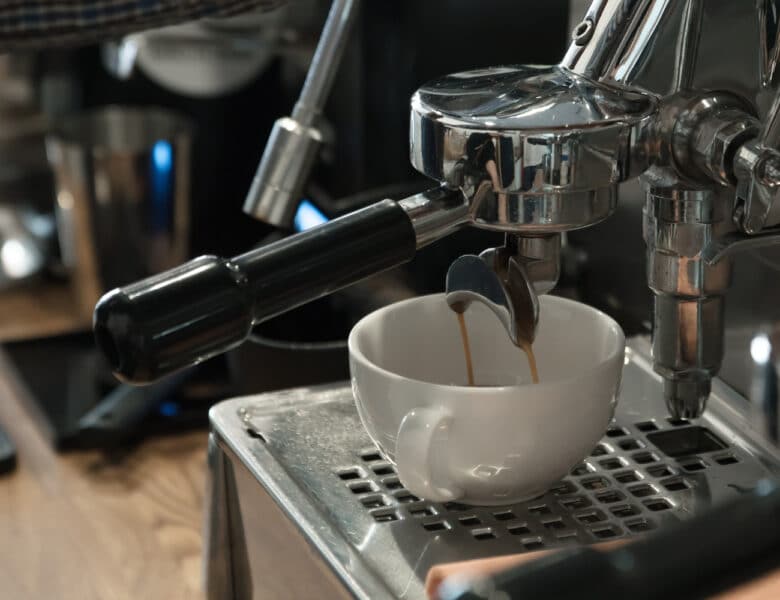 Espressomaskine test – bryg den perfekte espresso derhjemme